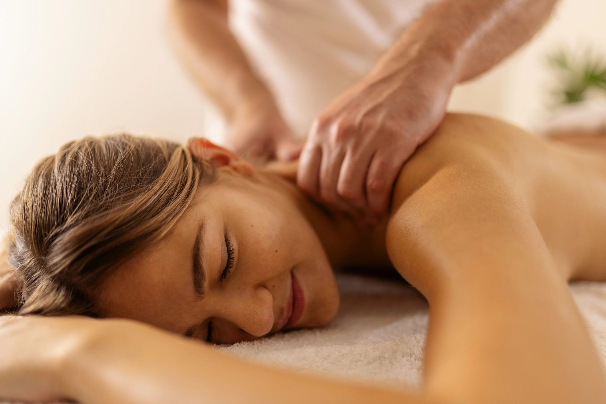 relaxing massage therapy